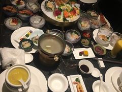 -半岛翡丽海鲜自助餐厅(观风亭店)