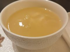 -鲜入唯煮·港式海鲜牛肉火锅(金宝街店)
