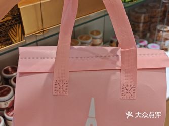 自从知道了面包也可以拆盲盒，基本每周都会买