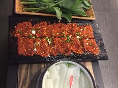 -尚尚仙·酸汤猪手·猪肚鸡火锅(华联万柳购物中心店)