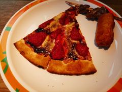 草莓巧乐力比萨-比格比萨自助(德思勤四季汇店)