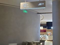 -涨巢·潮玩水疗局