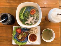 -蝶豆花蓝面条
