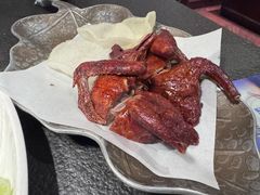 -蝴蝶里·粤菜·点心(滨江龙湖店)