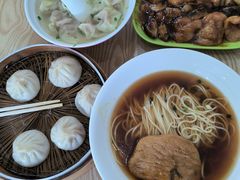 -珊珊小笼馆(仙霞路店)