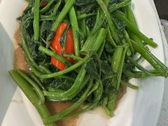 -肥仔文澳门猪骨煲(南京西路店)