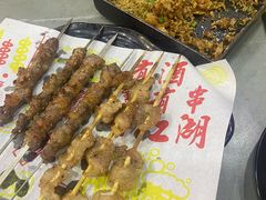 -雪乡人家东北菜·铁锅炖一切(高斯路店)