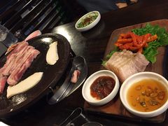 -Dombe豚(黑猪肉街店)