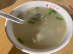 肥肠豆汤-温记府廟豆汤饭·始于1955年(海椒店)