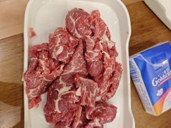 -天成·潮州牛肉脆肉鱼生蚝自助火锅