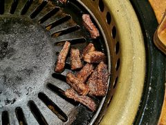 -炼火烤肉店