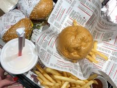 -The Habit Burger Grill 哈比特汉堡(爱琴海店)