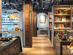 店内环境-光海书局(南京东路第一百货店)