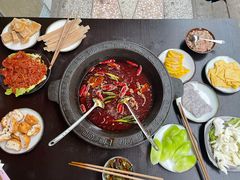 -重庆故事姊妹老火锅(财经学院店)