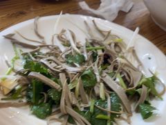 -溢心园香河肉饼总店