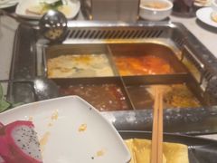 -海底捞火锅鲜切牛肉主题店(长寿路店)