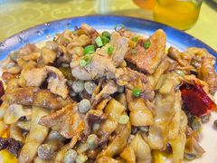 -靠山屯东北农家菜(八龙桥雅苑店)