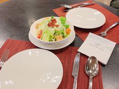 凯撒色拉-WOLFGANG PUCK KITCHEN & BAR(迪士尼小镇店)