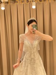 点击看大图 -GRACE KELLY婚纱与礼服(北京店)