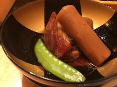 套餐里的炖黑猪肉-黒豚料理 寿庵(中央駅西口店)
