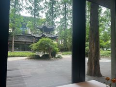 -水·餐厅