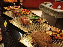 -咖啡苑自助餐厅·中国大饭店