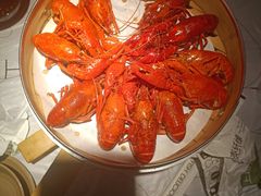 -巴厘龙虾·榜首油焖大虾(音乐学院·沿江酒馆店)