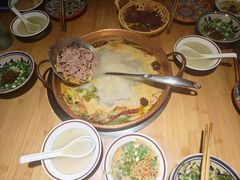 -洱火云南酸菜牛肉火锅(石景山当代商城店)