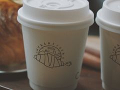 馥芮白-不正咖啡(万达尊店)