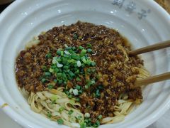 -刘聋子粉馆(张家界总店)