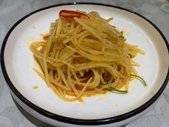 土豆丝-如轩·海鲜砂锅粥·潮汕菜(南城店)