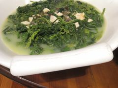 上汤皮蛋浸桑叶-凤阁楼果木烧鹅(鹤山陈山店)