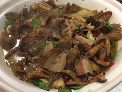 -唐师傅湘西名菜馆(武陵路店)