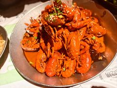 -巴厘龙虾·榜首油焖大虾(音乐学院·沿江酒馆店)