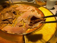 -猪啊牛呀羊啊铜盘烤肉(正大广场店)