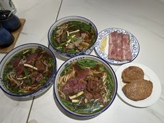 -镇南锅盖面馆(解放路店)