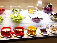 自助调料区-宜昌富力皇冠假日酒店·咖啡1号西餐厅