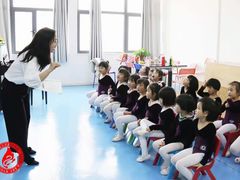 -西安小天鹅艺术团(金花路校区)