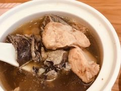-顺风汤馆·广府粤菜(江宸天街店)