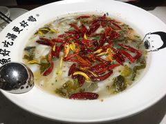 -江渔儿酸菜鱼(奥园广场金发购物中心店)