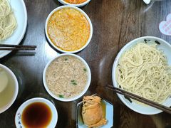 -裕兴记•蟹黄面馆(人民广场店)