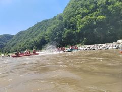 -红河谷漂流