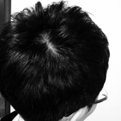 -TONI&GUY
