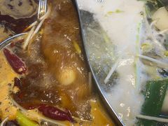 -乡土黄·鲜牛肉火锅·小龙虾(兴业街店)