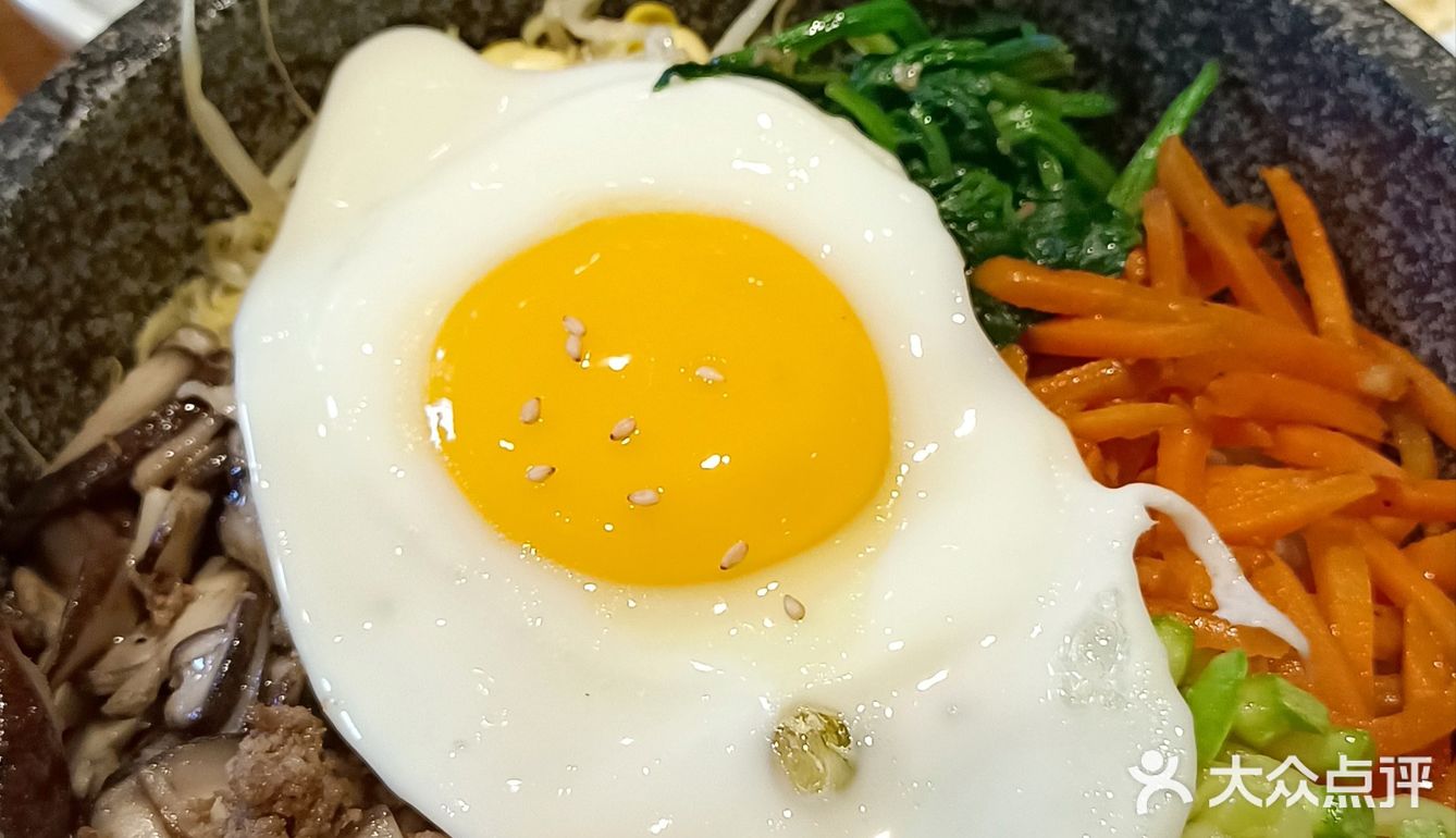 来打卡延吉的全州拌饭啦！！香香！