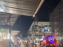-马林夜市