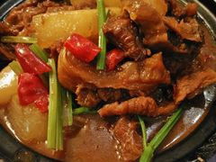 牛腩煲-温汤大酒店餐厅