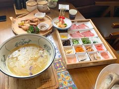 -芸南道·过桥米线(昆明老街旗舰店)