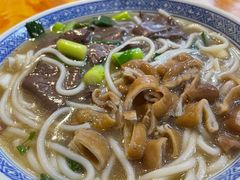 -锦泓老字号猪脏粉(东联大厦店)