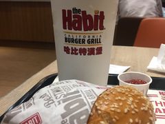 -The Habit Burger Grill 哈比特汉堡(爱琴海店)